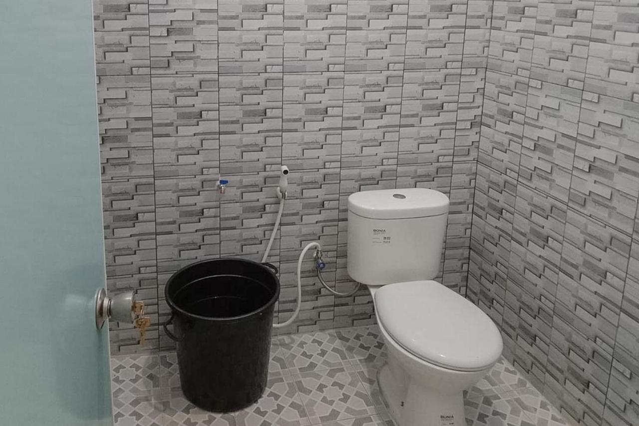 Kelapa Gading Homestay Syariah Redpartner 바뉴왕기 외부 사진