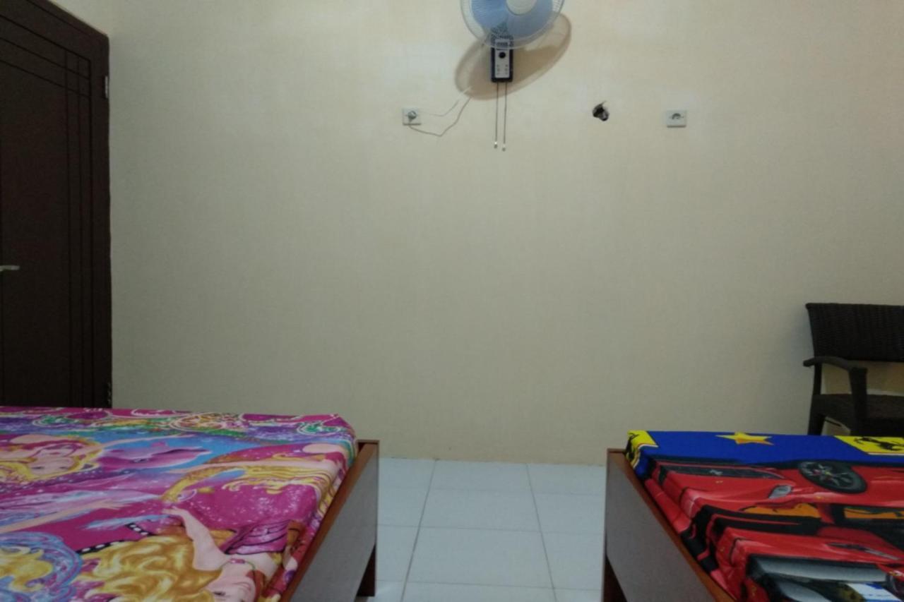 Kelapa Gading Homestay Syariah Redpartner 바뉴왕기 외부 사진