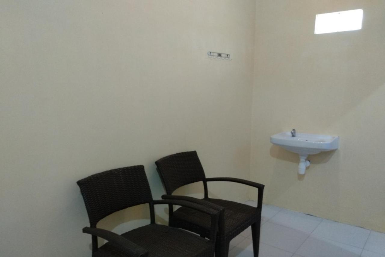 Kelapa Gading Homestay Syariah Redpartner 바뉴왕기 외부 사진