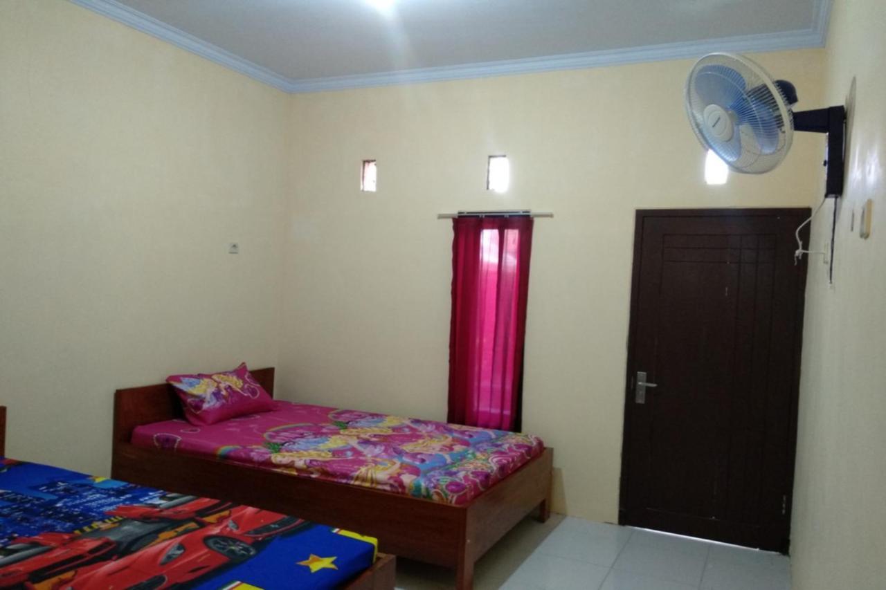Kelapa Gading Homestay Syariah Redpartner 바뉴왕기 외부 사진